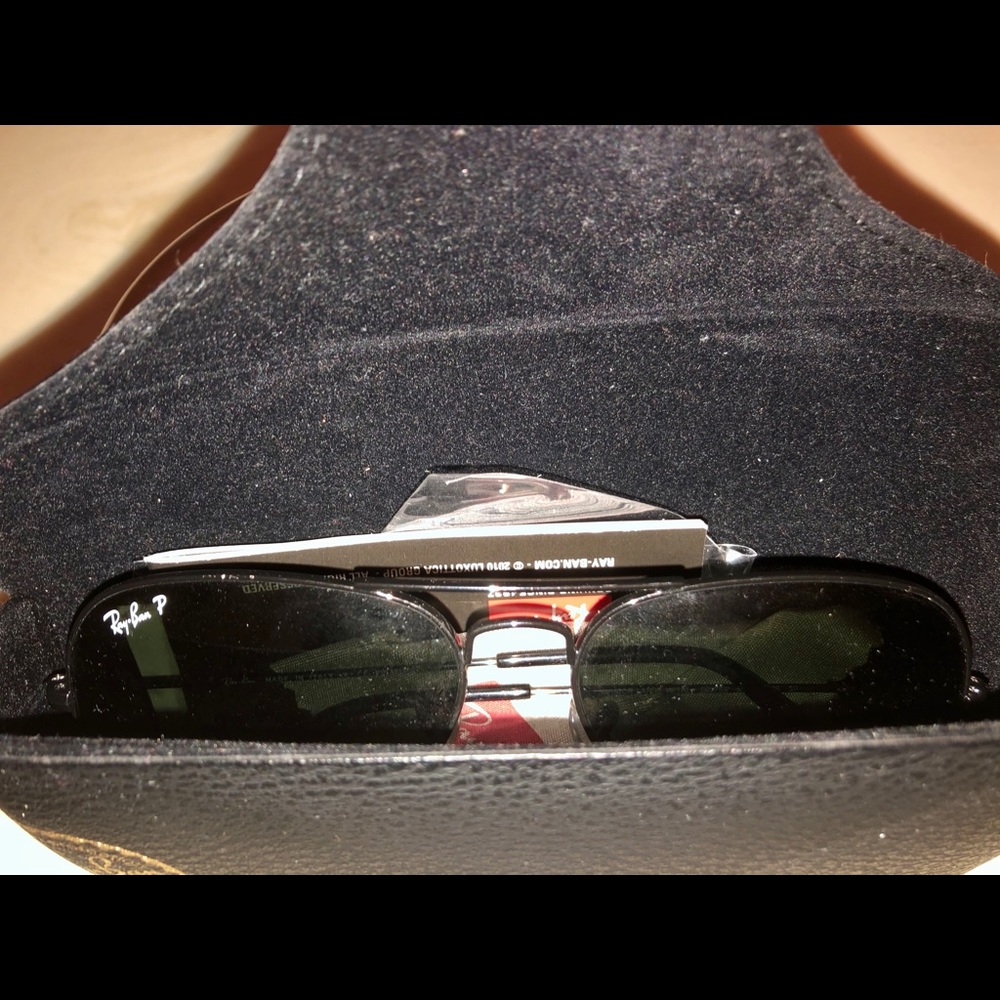 Raybans sunglasses - Picture 2 of 3